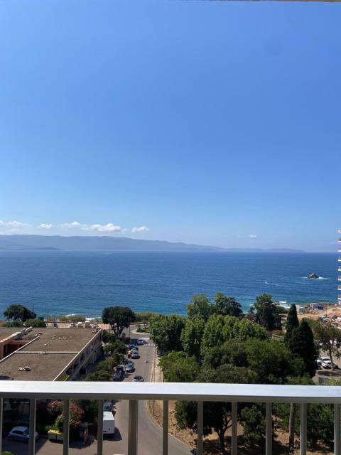 Sun Beach : Hotel Ajaccio - 