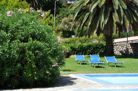 Sun Beach : Hotel Ajaccio - Piscine